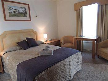 Riverview At Motel Ross