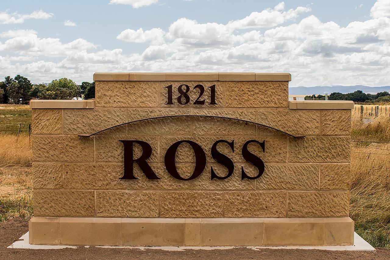 Riverview At Motel Ross